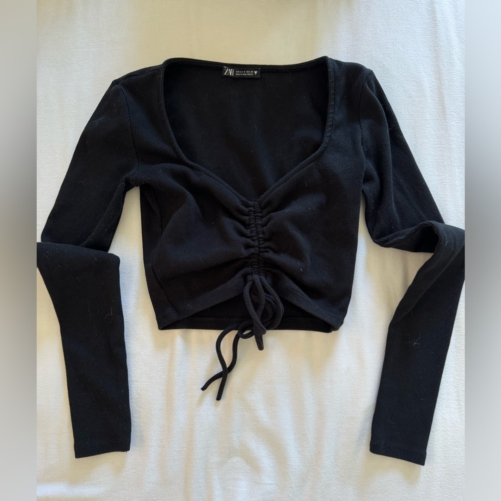 ZARA BLACK KNIT RUCHED CROP TOP